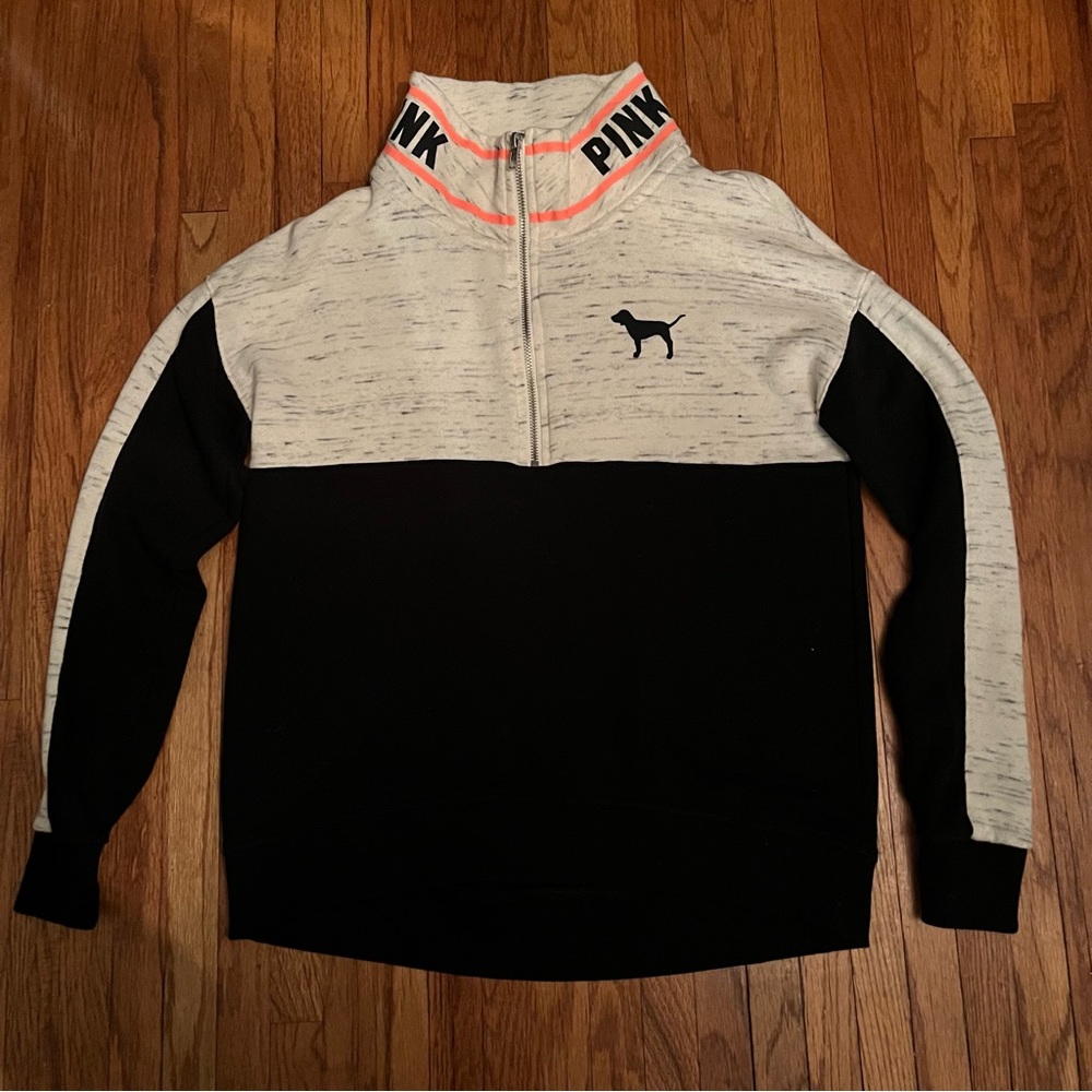 Victoria's Secret PINK Fleece Quarter Zip Pullover Gray& Black Small VS Dog Logo